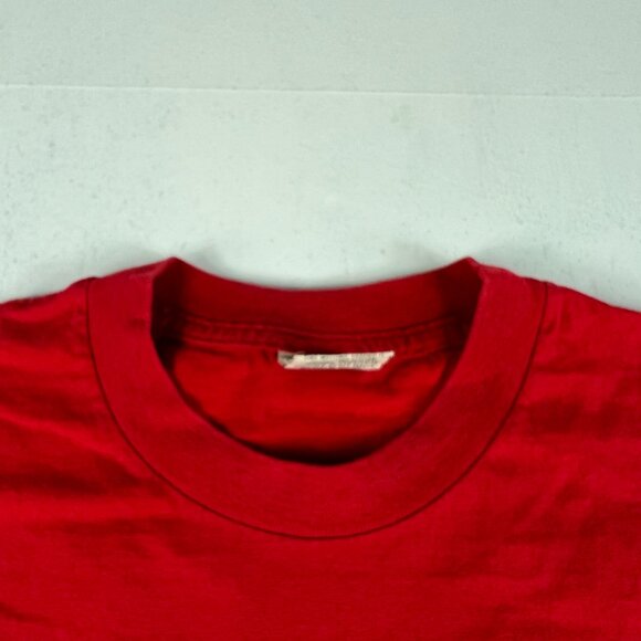VTG Mossimo Skateboarding Shirt Fits Medium Red Faded Short Sleeve USA Tag L - Picture 3 of 11